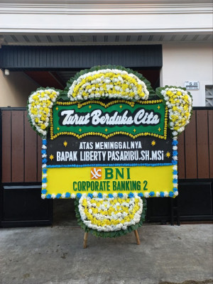 Papan Bunga Duka di Geya