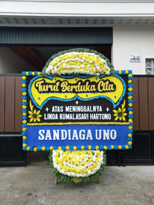 Papan Bunga Duka di Geya